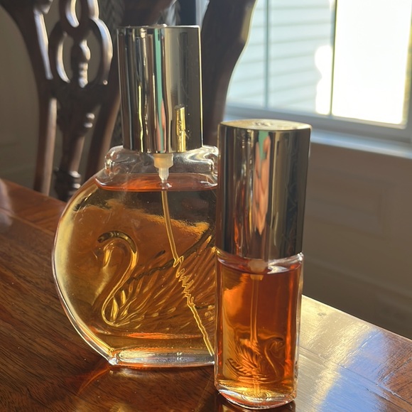 Vintage Fragrance Bundle - Picture 3 of 12